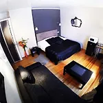 Louvre 4*