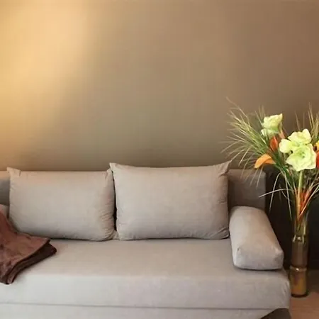 Louvre Bed & Breakfast