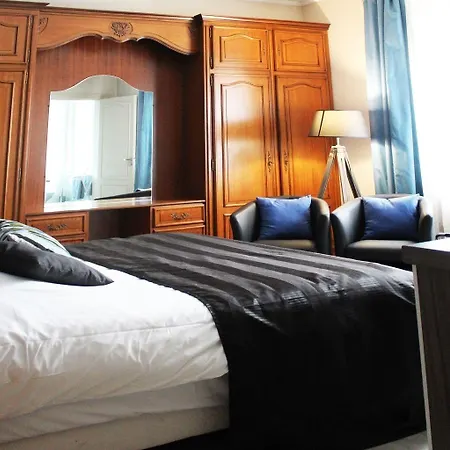 Louvre Alojamento de Acomodação e Pequeno-almoço Lens