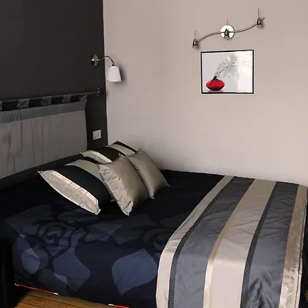 Louvre Alojamento de Acomodação e Pequeno-almoço Lens