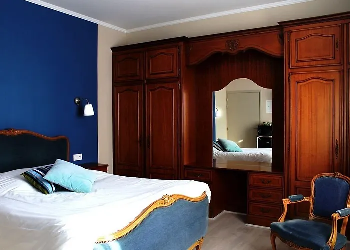 Couette-café Louvre 4*